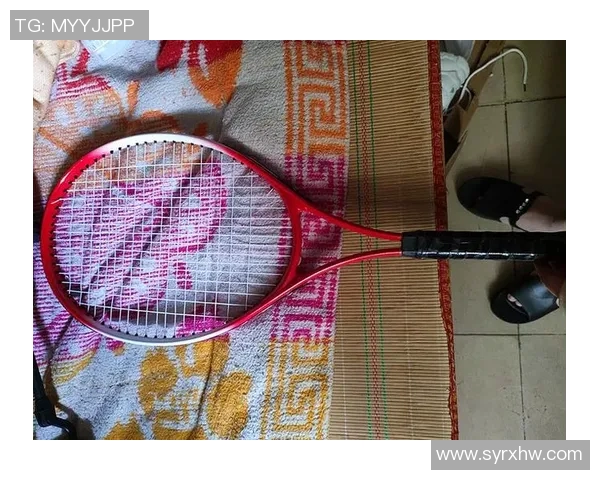 周敏独家分享网球技巧与心得助你提升球技与比赛表现 周敏独家分享网球技巧与心得助你提升球技与比赛表现